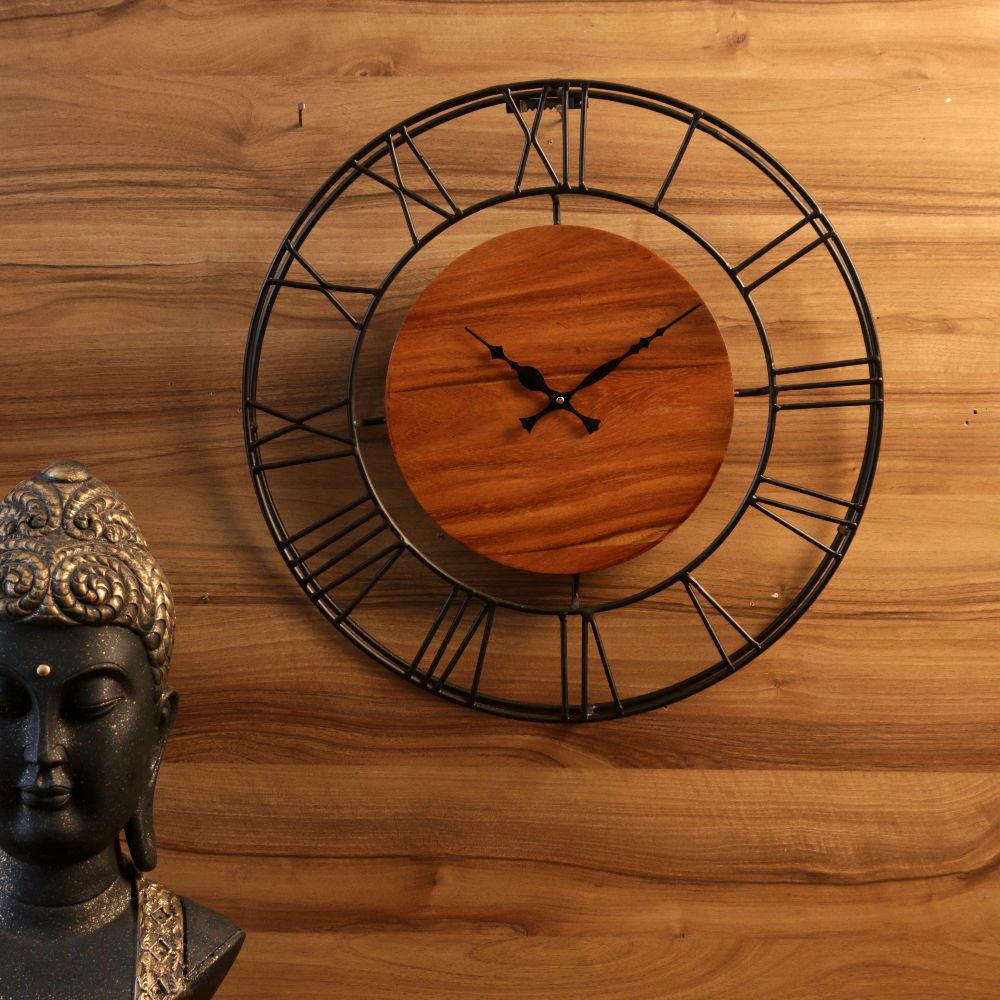18-Inch Handcrafted Iron Wall Clock with Wooden Center – Open Dial Decorative Wall Clock for Living Room