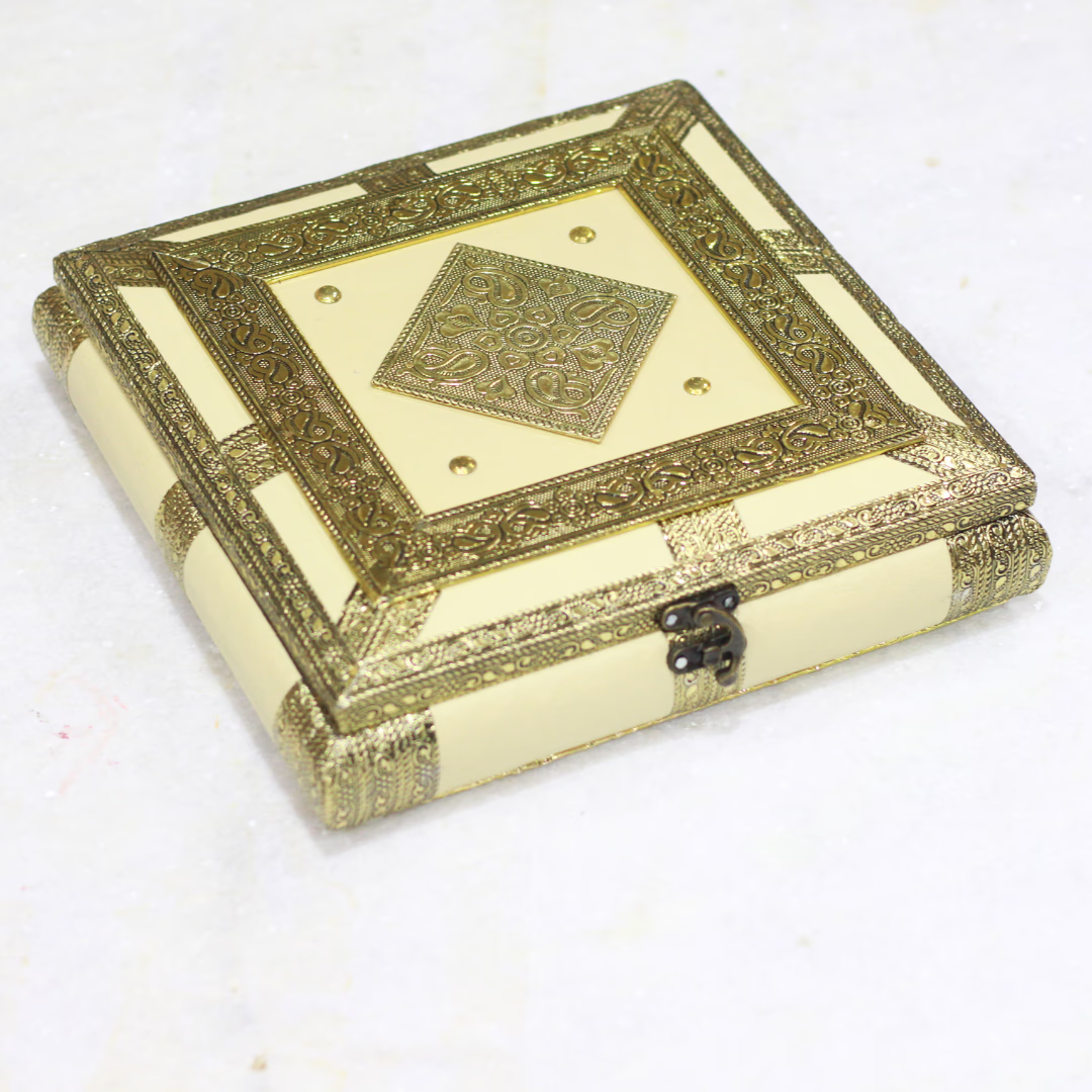 Resin Round Rajwadi Dry Fruit Box | 10×10 cm | Royal Indian Gifting