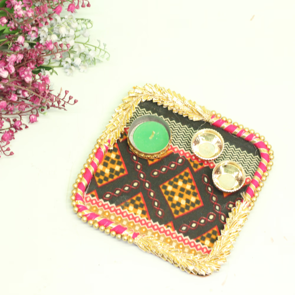 Decorative Handcrafted Roli Chawal Bowl — Traditional Puja Accessory