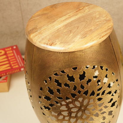 Handcrafted Iron Stool VT 1190 – Premium Metal Accent Stool for Home Décor
