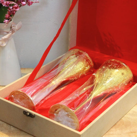 Wine Glass Set of 2 With Gift Box