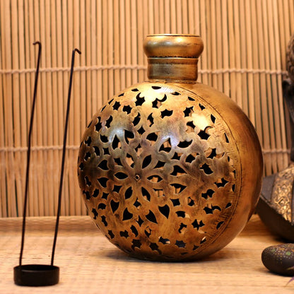 Handcrafted Iron Painted Kuria Tea Light Holder – Decorative Metal Candle Lantern for Home & Festive Décor