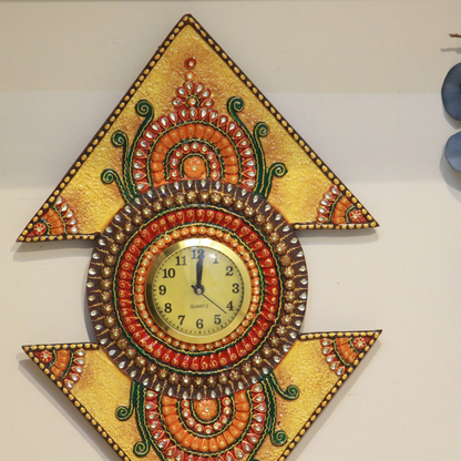 Kundan Clock — Handcrafted Decorative Clock