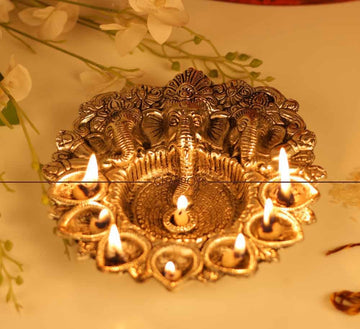 Shri Ganesh Design Akhand Jyot — Handcrafted Continuous Flame Oil Lamp