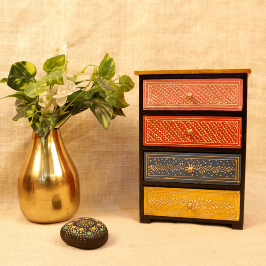 WOODEN ALMARI 11.5X9 (4 RACK)